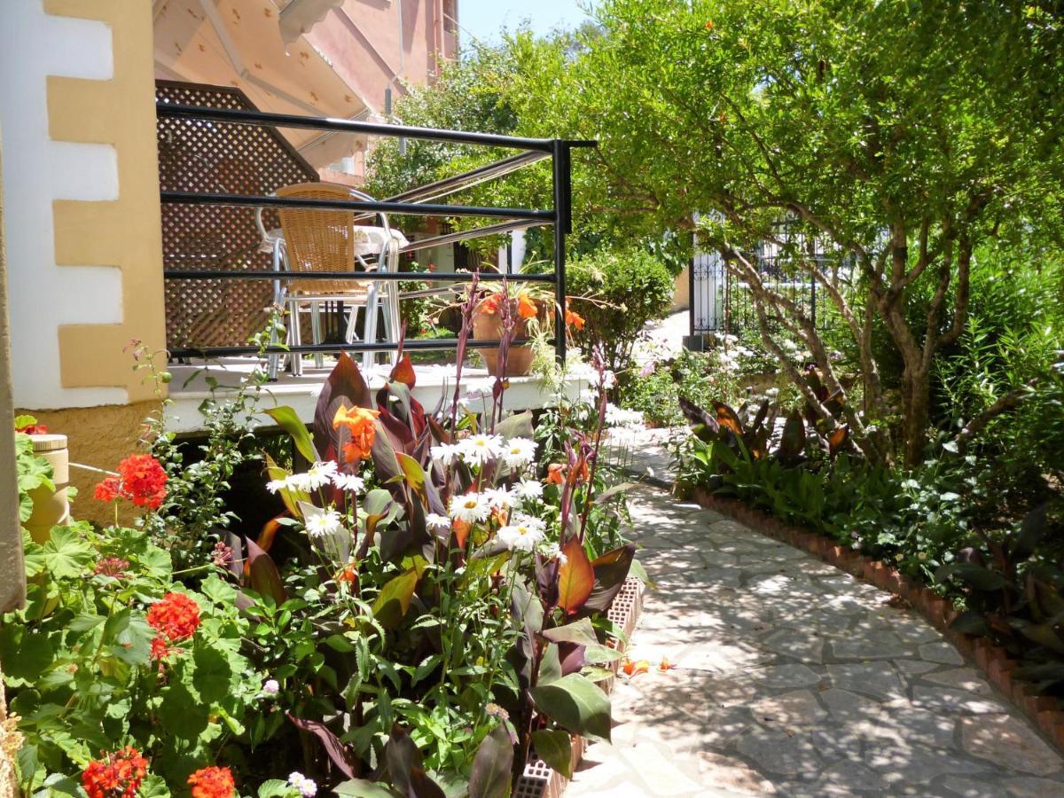 Kostas Studios Agios Georgios Pagon Extérieur photo