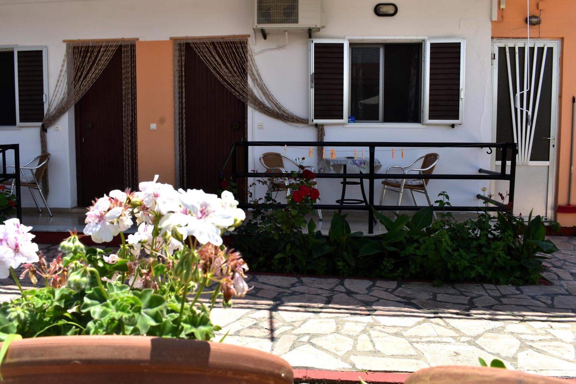 Kostas Studios Agios Georgios Pagon Extérieur photo