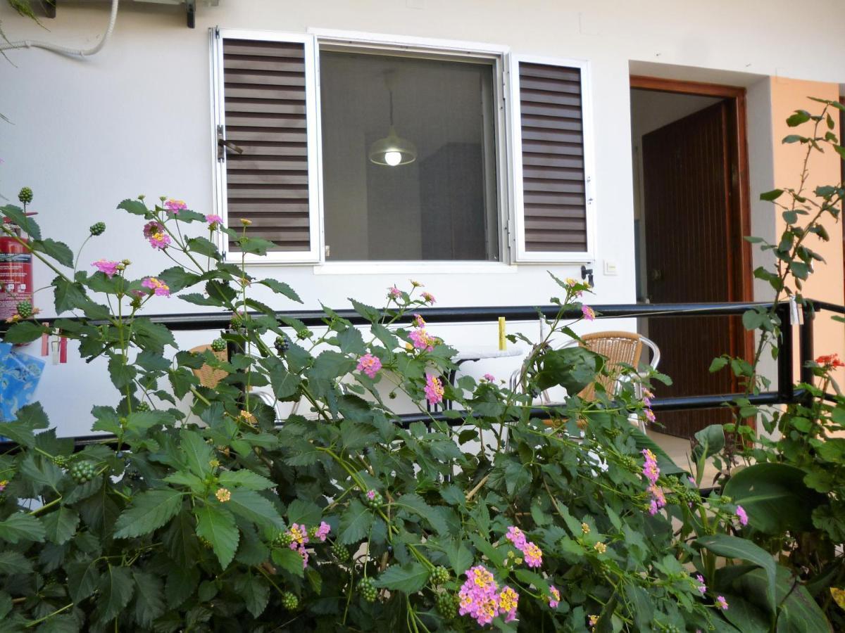 Kostas Studios Agios Georgios Pagon Extérieur photo
